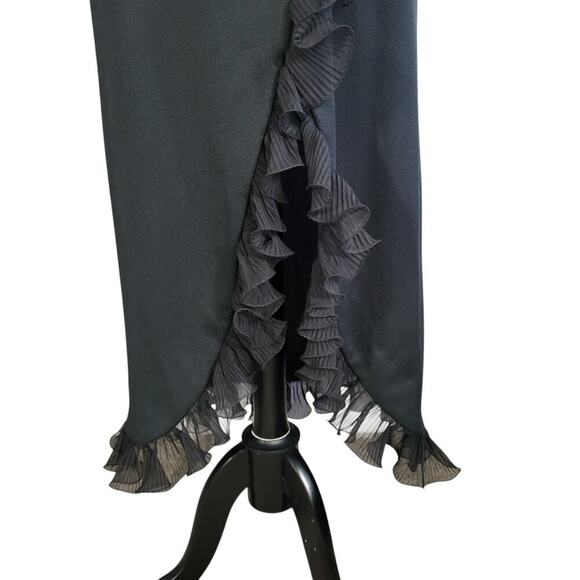 Vintage Black V-neck Ruffled Maxi Formal Dress Size 10 Goth Witch Vamp Sexy Glam - Picture 3 of 15